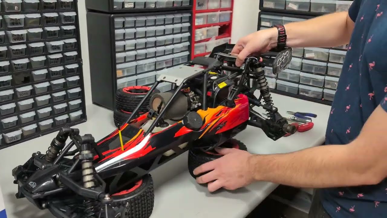 Baja Engine Removal - Rovan 5B - King Motor 5B