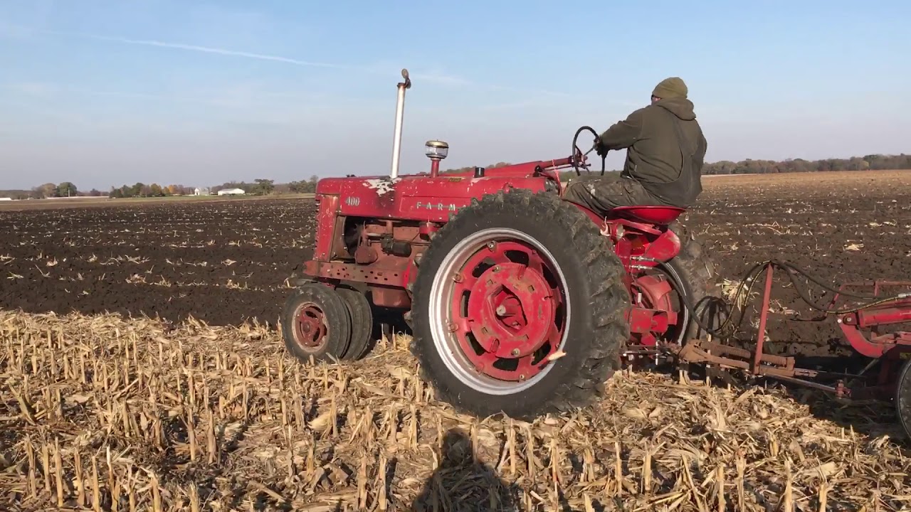 Farmall 400 plowing