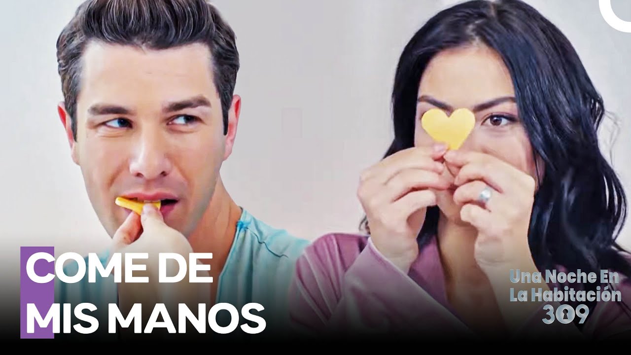 No Hay Nada Como Desayunar En La Cama - Una Noche En La Habitación 309