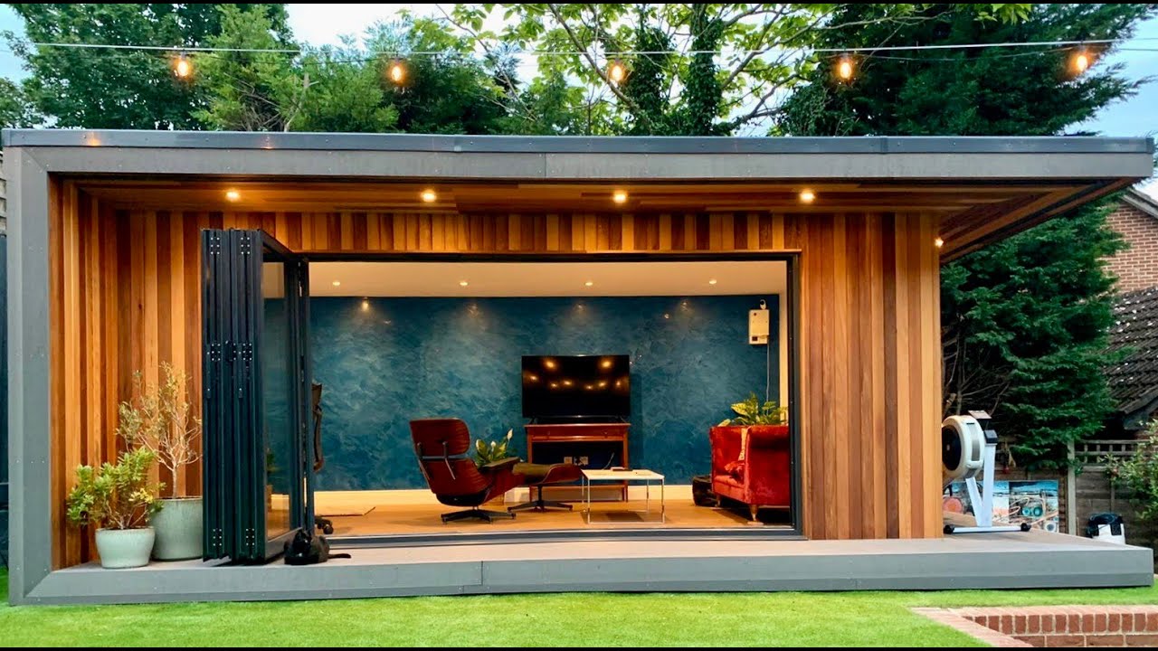 Owl Garden Studios: from start to finish, time-lapse video of a timber frame garden room being built