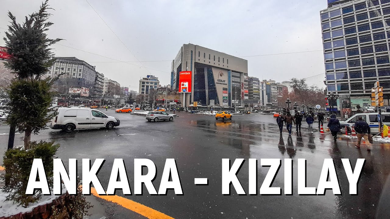 Türkiye, Ankara, Çankaya, Kızılay'da Kar Yağışı - Kızılay Meydanında Yürüyüş (Şehir Sesleri) - Vlog