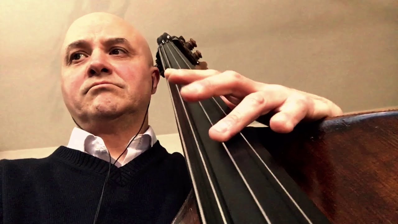 Nice Work If You Can Get It in F Bass Line Play Along Backing Track