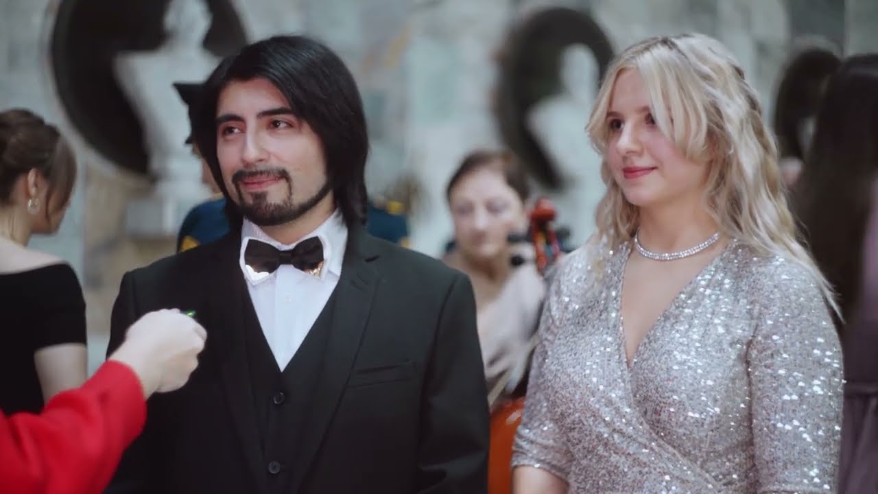 🎥Мини-интервью о Сретенском бале от🤩Игнасио Гомез Урра и Анастейши Старрк🎶музыкальной дочерьюИгнасио