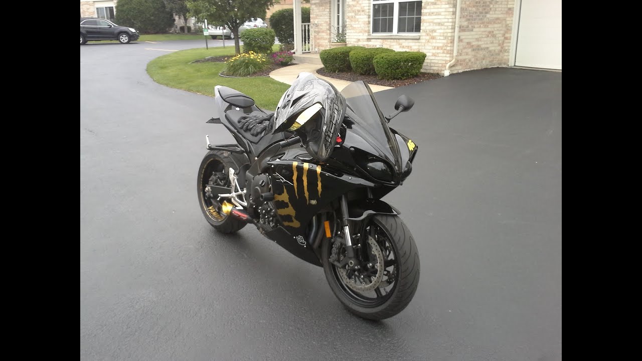 2011 YAMAHA R1 Coffman exhaust walk around & flyby video true MotoGP sound