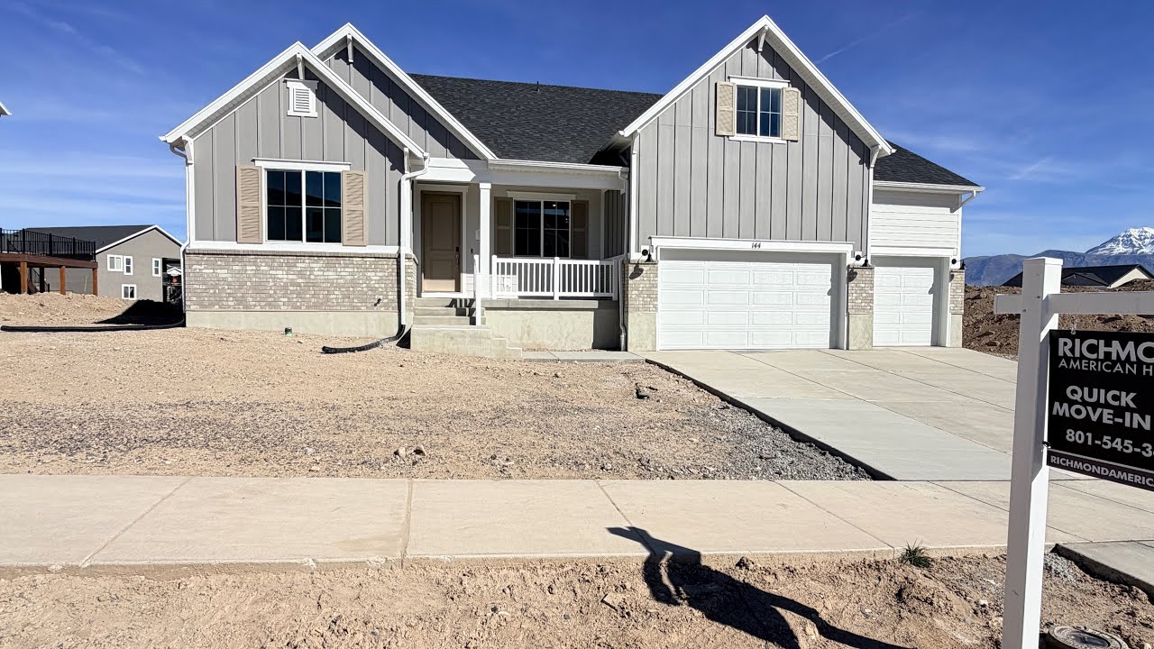 144 E. Heron Hills Ave. Saratoga Springs MLS#2142570