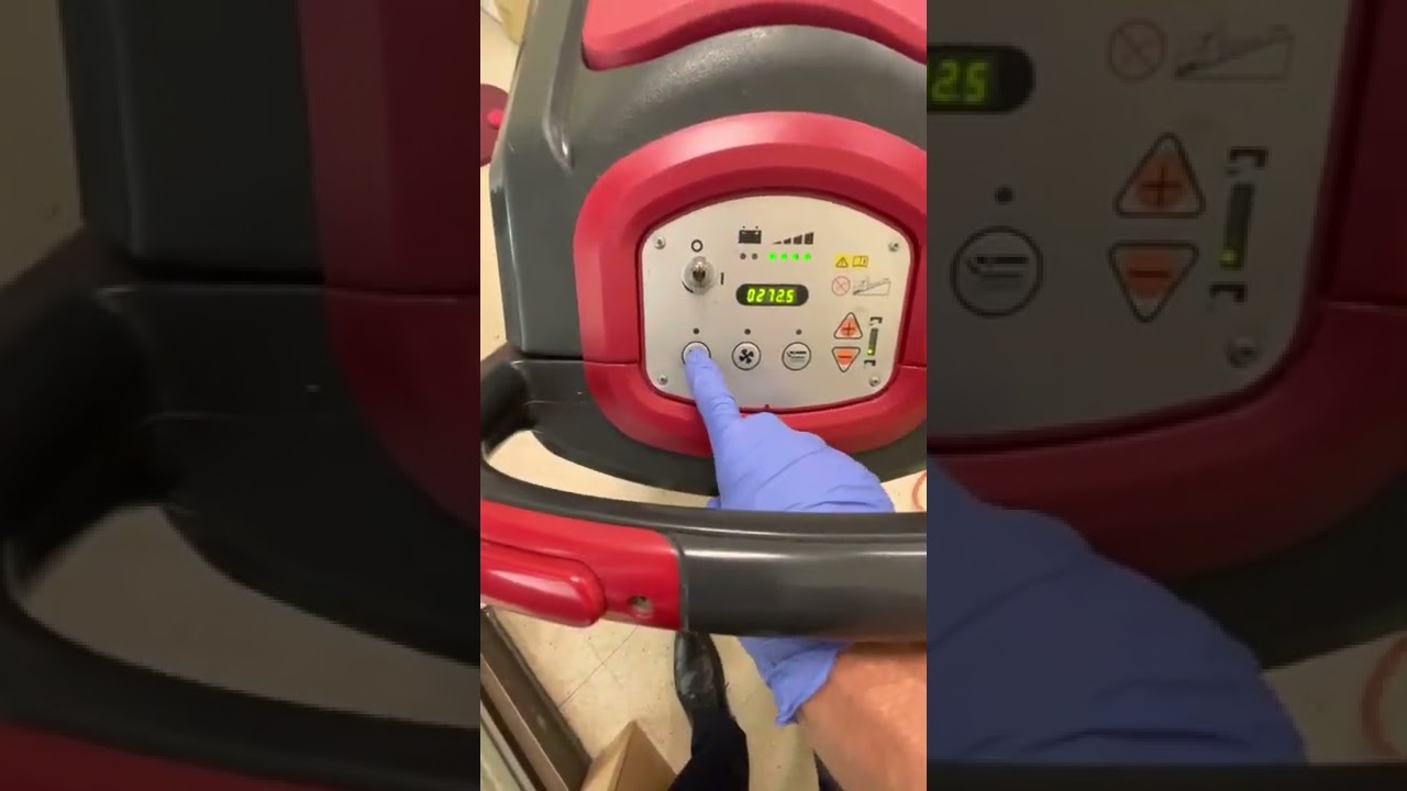 Auto Scrubber Pad Installation and removal