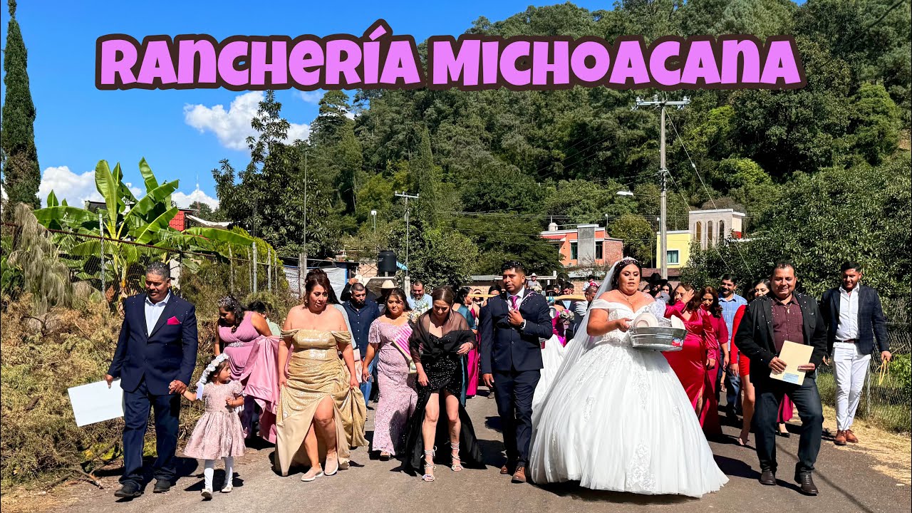 Ellos Quisieron Hacer su Boda como en los Pueblos Purépechas y Así Les quedó