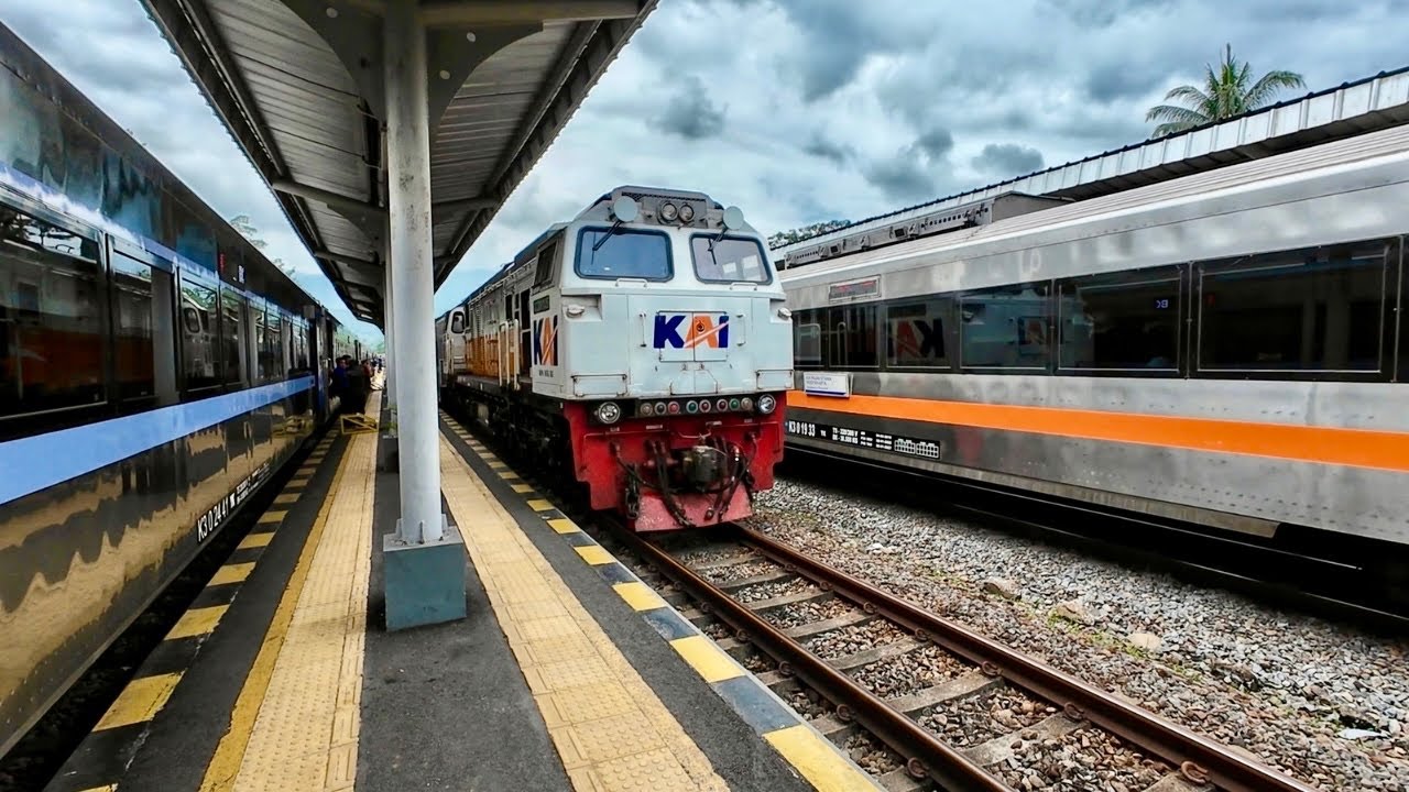 NAIK KERETA BOGOWONTO || 7 Jam Jogja ke Jakarta! Tiket 330.000 Ribu Worth it?
