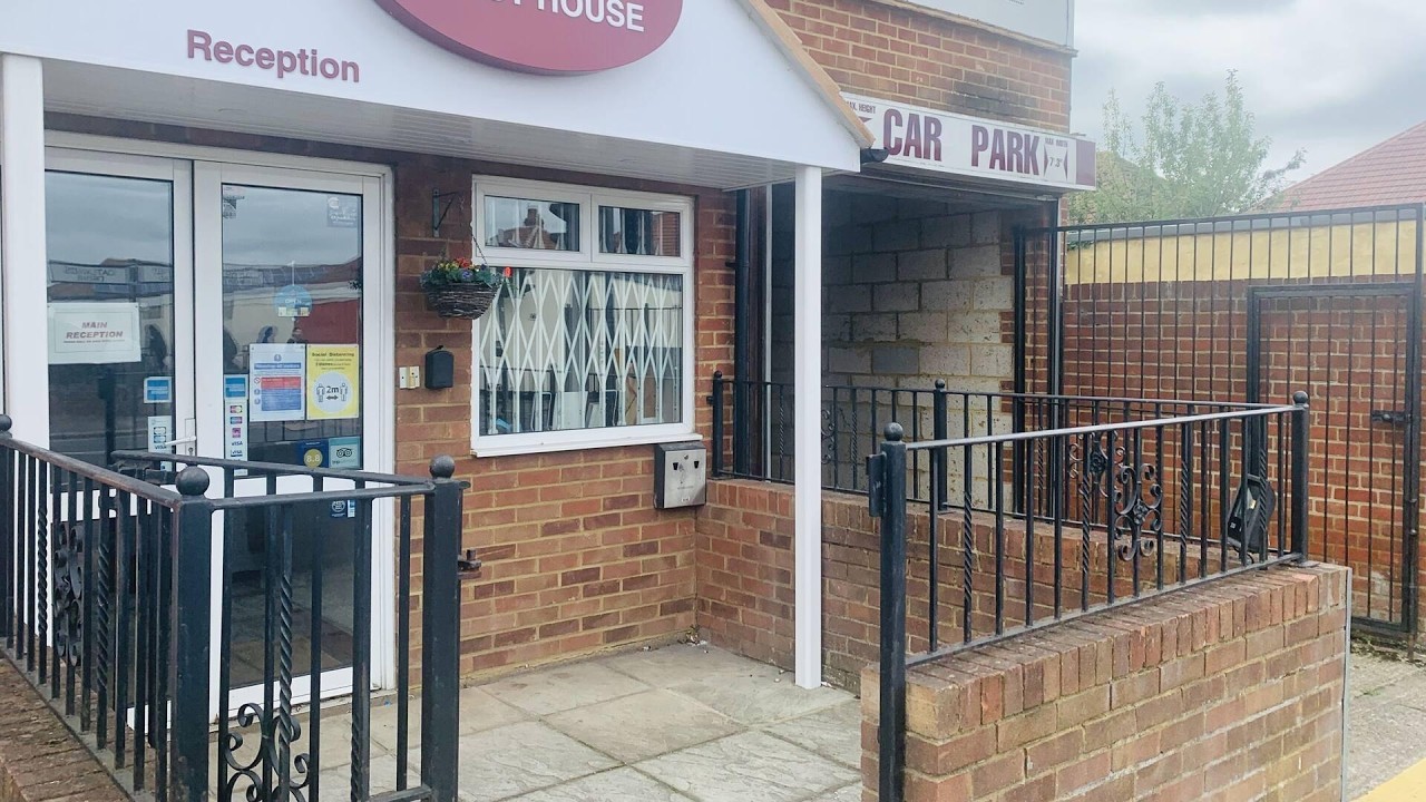AJ Lodge, Slough, United Kingdom | Travel With Kiara