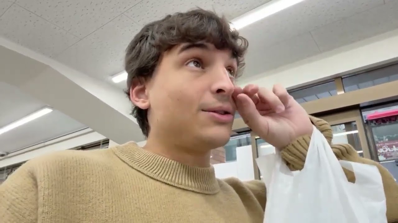 GONCHO BANZAS: IRL TOKYO BAJO LLUVIA 🌧️