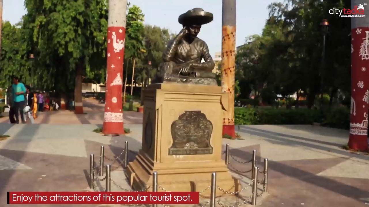 Enjoy the attractions of the popular tourist spot of Surat