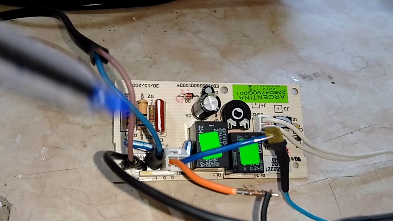 Patrick K350 Placa Electrónica Falla Apaga motor por termostato y enciende Defrost
