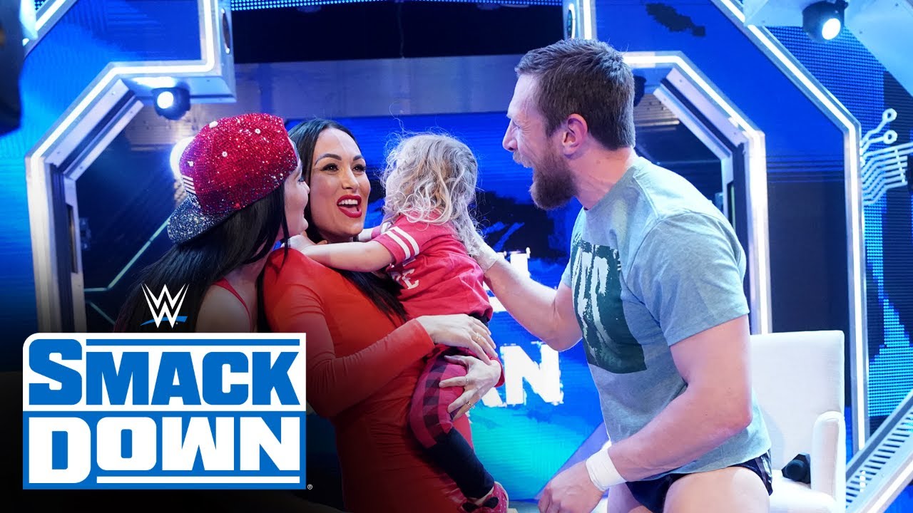 Близняшки Белла объявлены членами Зала славы WWE: SmackDown, 21 февраля 2020 г.