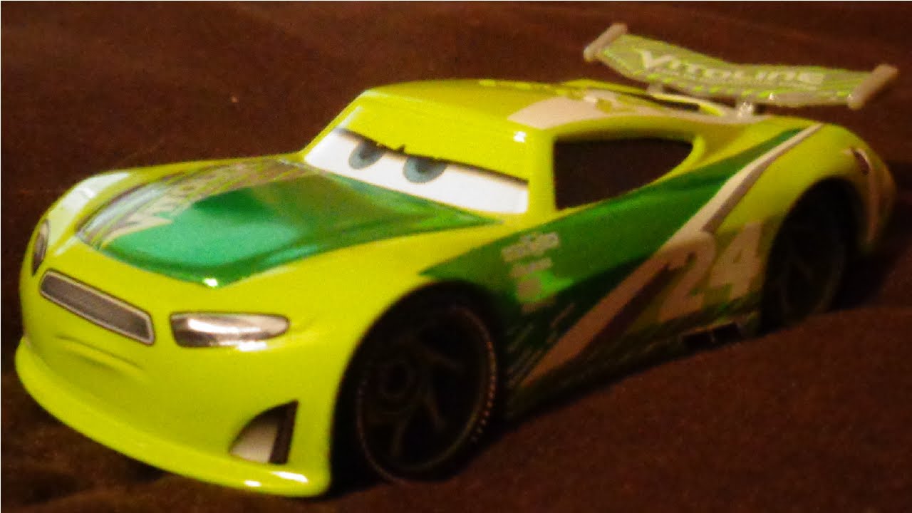 Disney Pixar Cars 3 Chase Racelott (Next gen Vitoline racer #24 Piston Cup) diecast