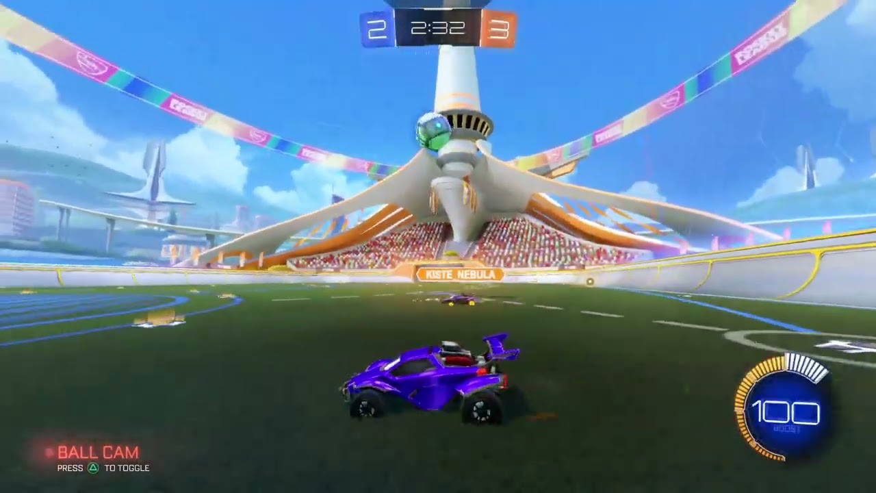 He Smurfing lol in gold