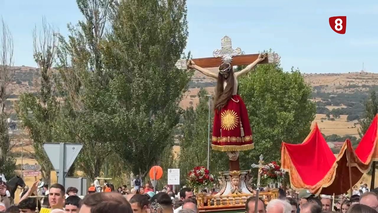Bajada del Cristo del Caloco y pregón de El Espinar 2025