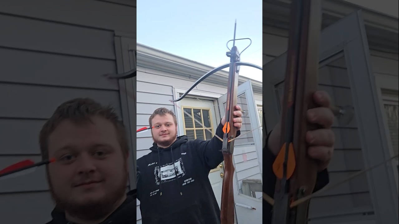 Crossbow comparison. Modern vs Vintage. #vintage #refurbished #crossbow #bow #comparison