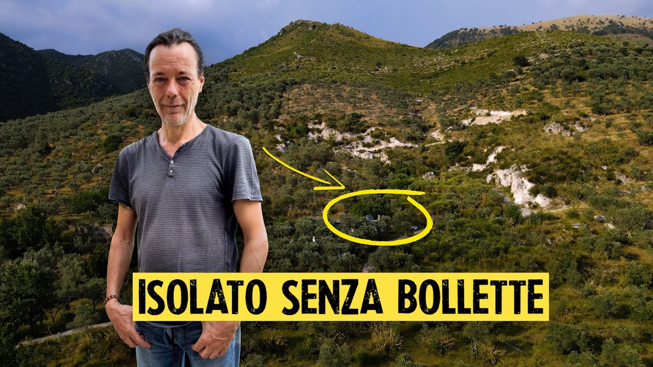 Vivo in 9mq isolato nella natura: in piena autonomia e senza bollette