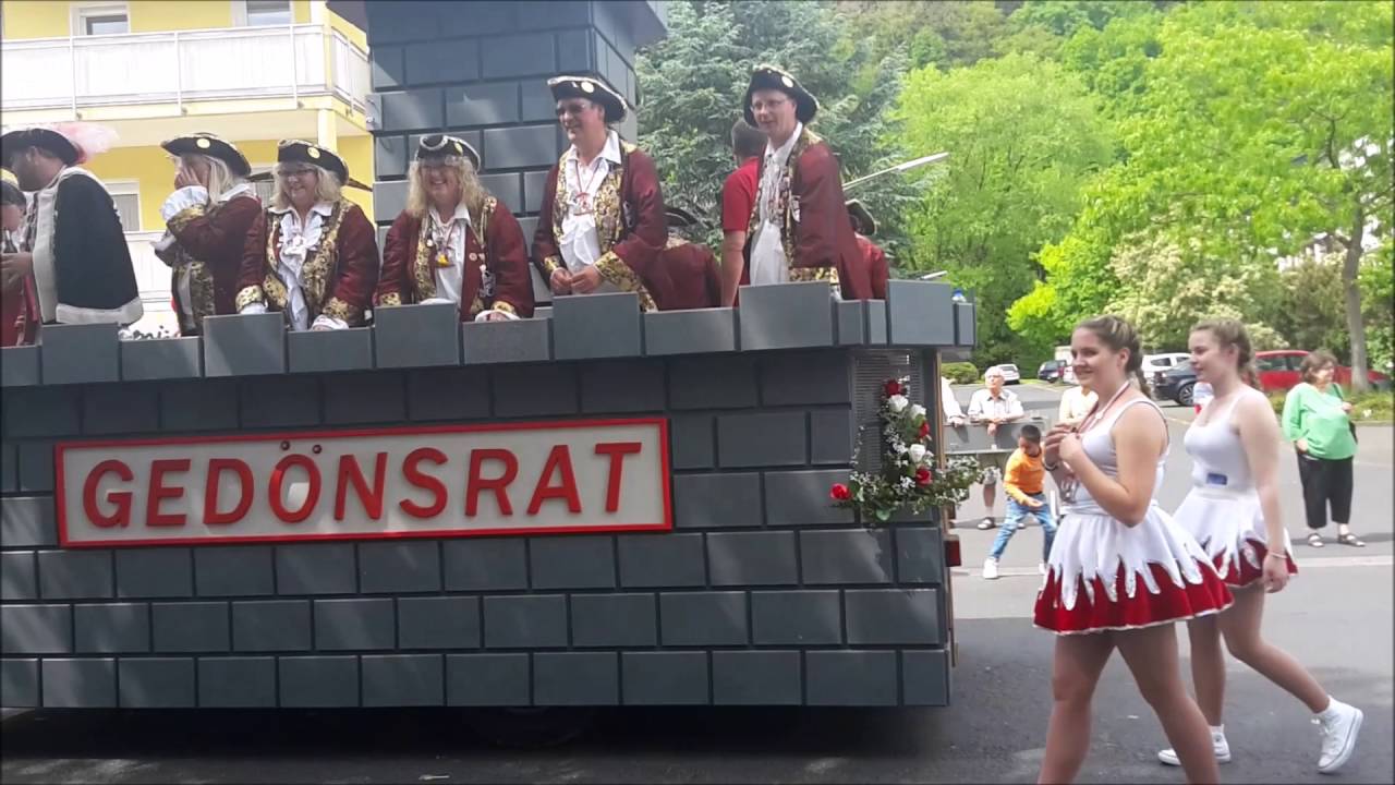 Rosenmontagszug Herdorf 2016