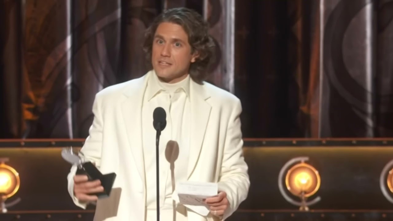 i made an aaron tveit comp to get views lol