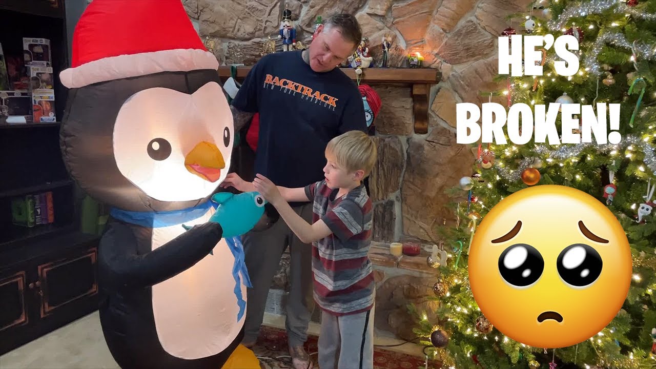 Our New Animated Nom Nom Inflatable Penguin is Broken!  Unboxing Christmas Blowups Fail