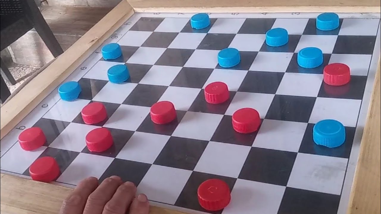 الضّامَة بحــال هــادي كـتجــي مــرّة فالعُــمــر .. تـفـرّج وتـعـلّــم
