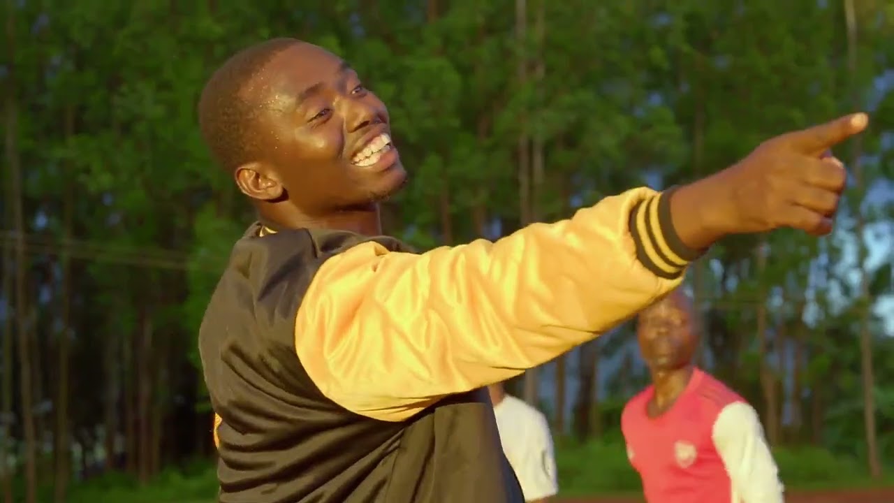 Thomas Moses Feat Sellah Chirwa  SANKHA YESU
