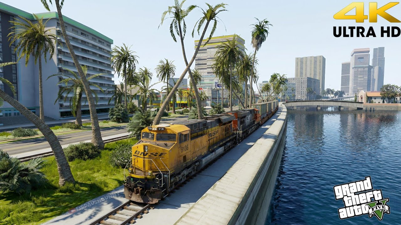 GTA V Vice City Freight Train Adventure 🚂 BNSF 9136 & CN 8000 | Airport to Little Havana