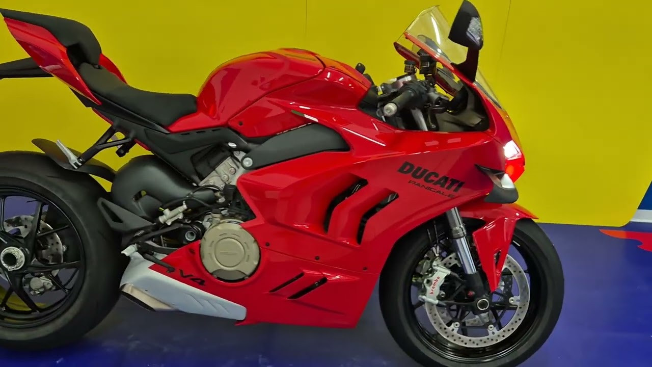 DUCATI PANIGALE V4 MY '23