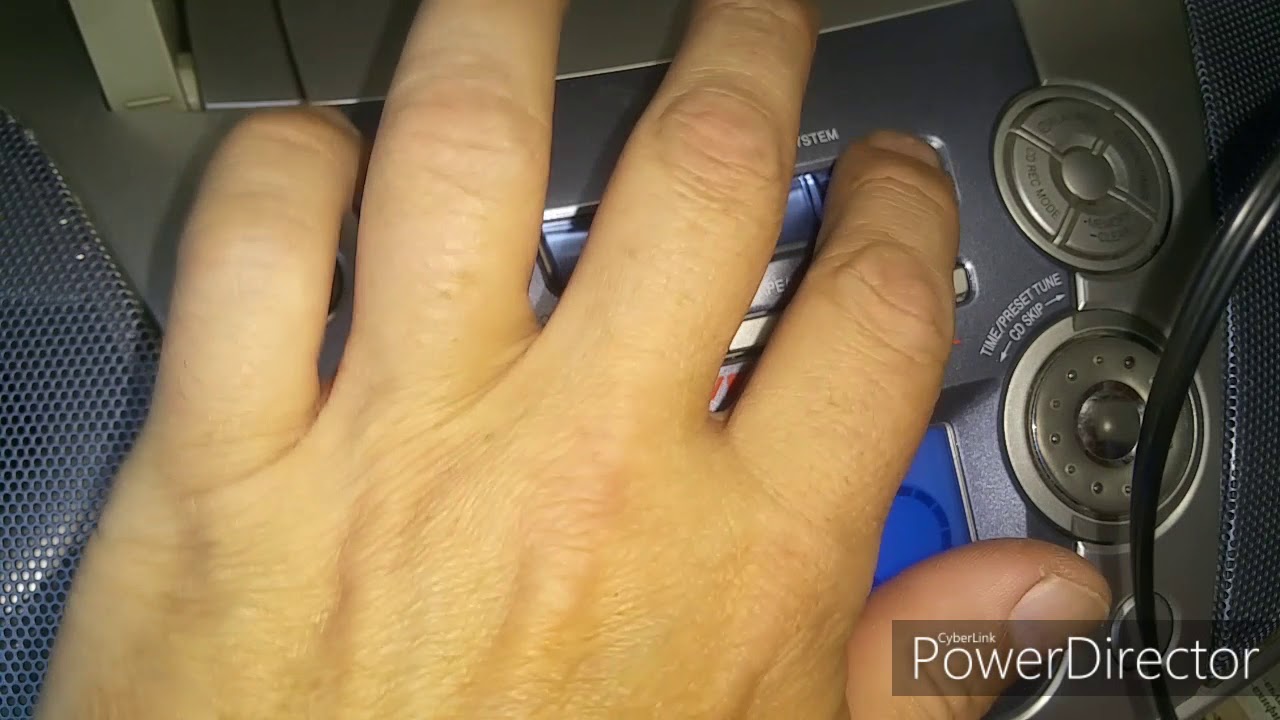 Самая быстрая и эффективная модернизация CD магнитолы Panasonic ES 27. Припаиваем AUX.№239