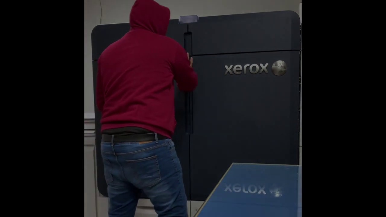 Yes its possible to change color in just 260sec Xerox Iridesse Production Press