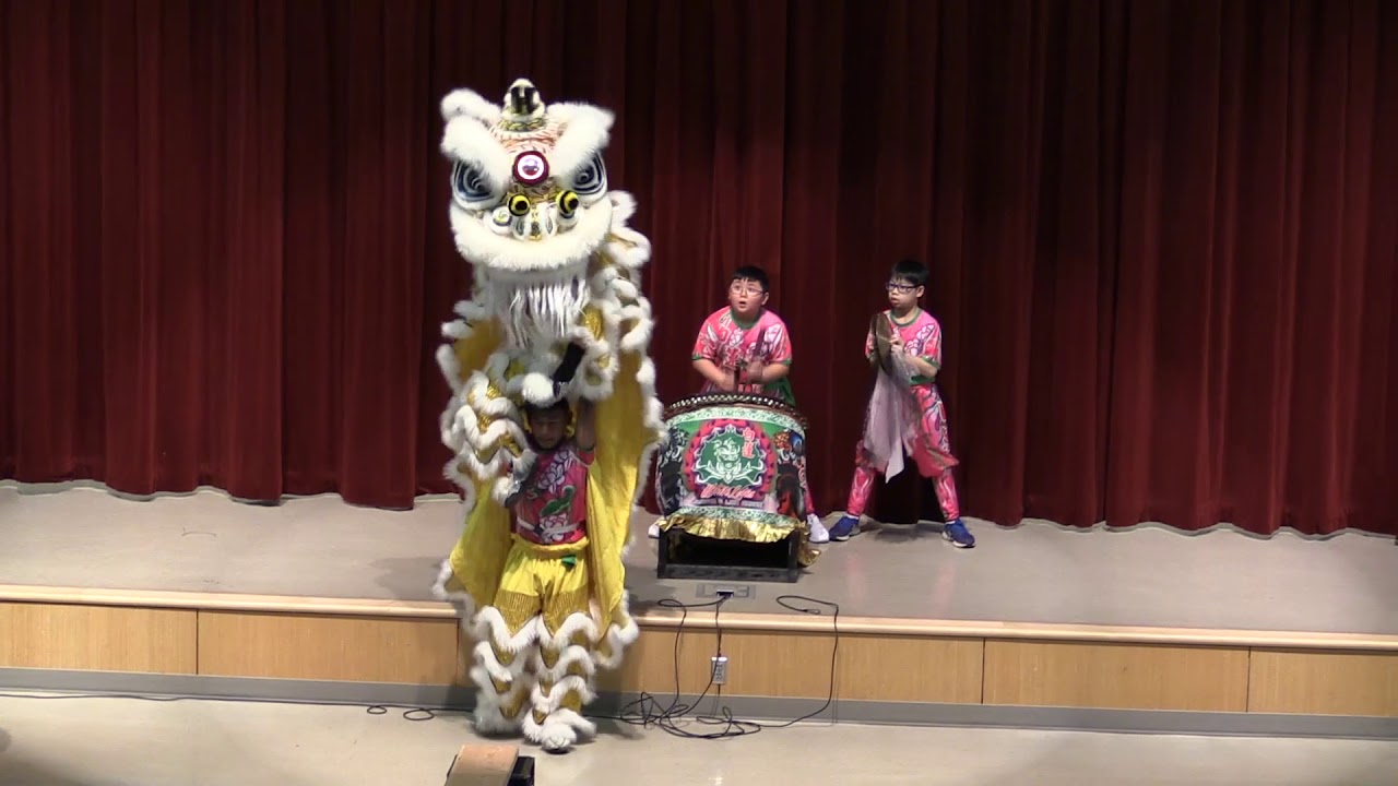 Junior White Lotus Lion Dance Team