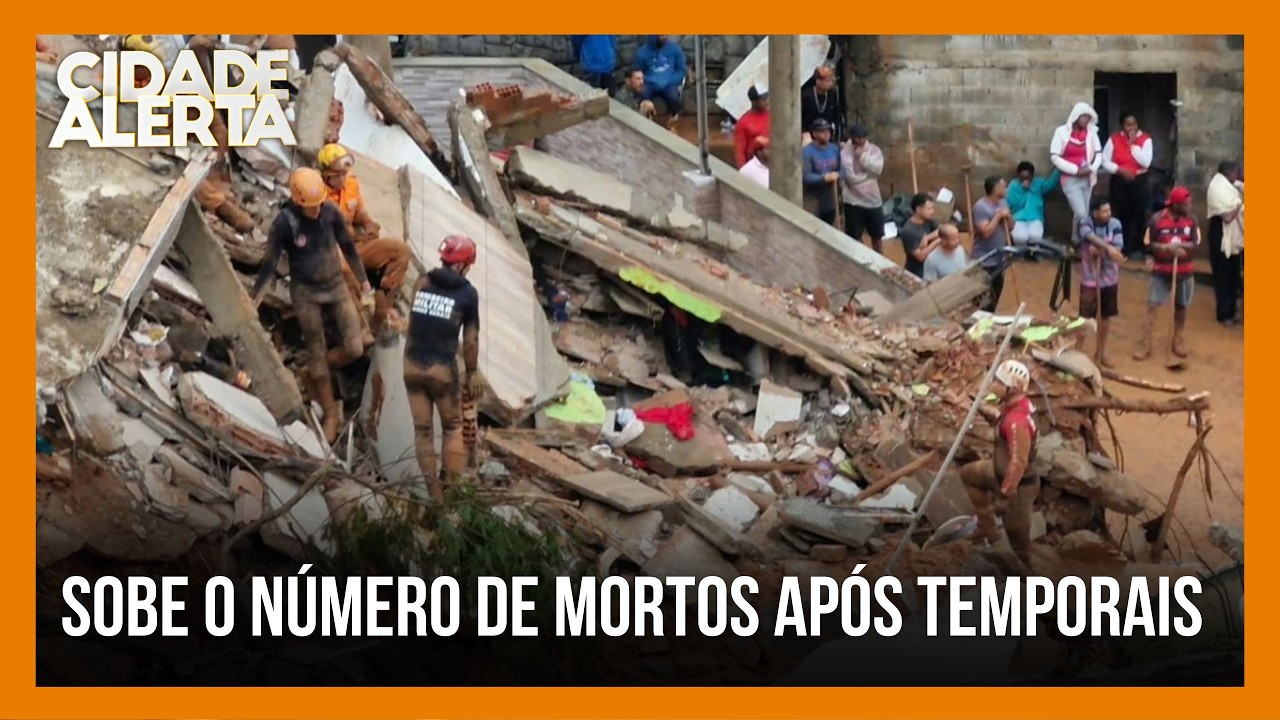 Bombeiros fazem buscas por vítimas