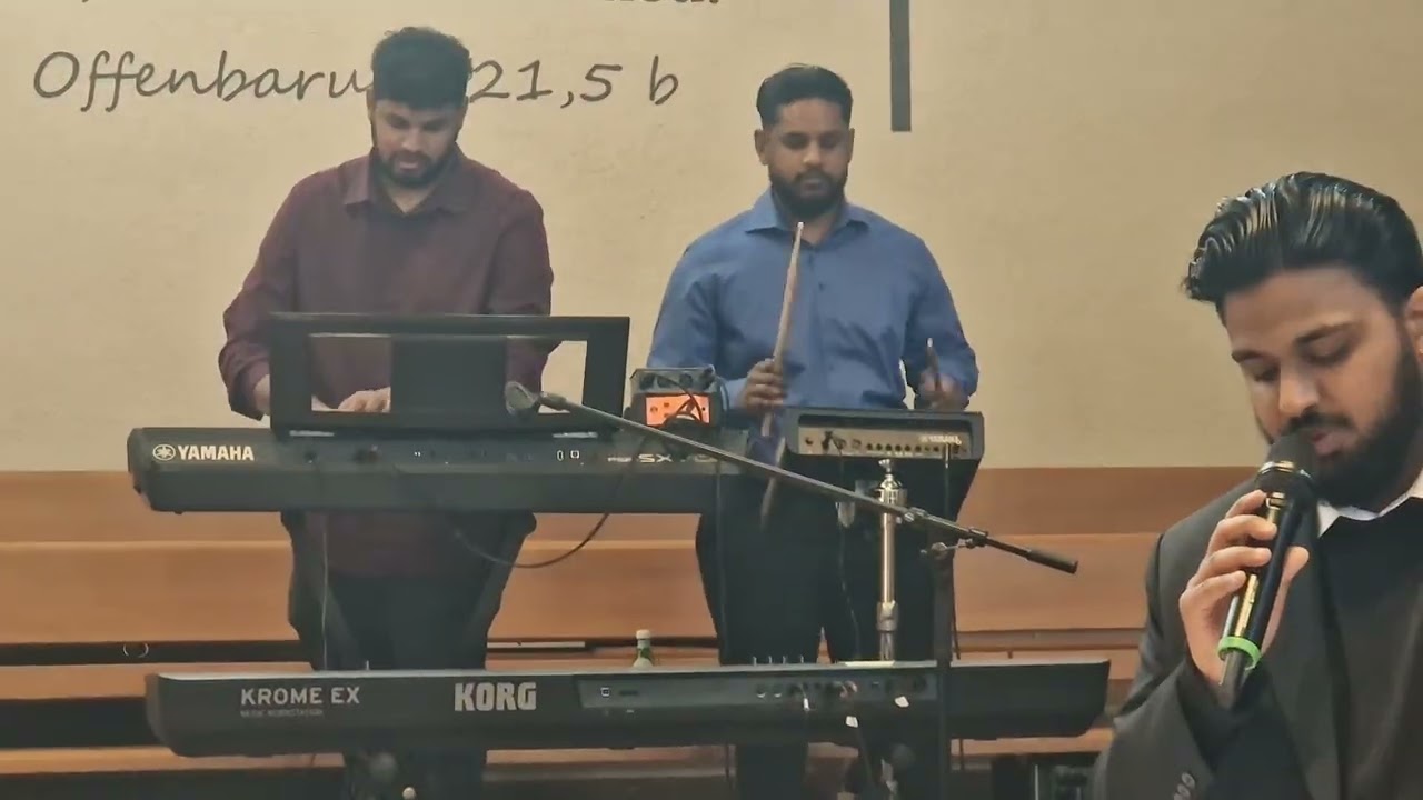 Amazing Grace Ministries Switzerland - Worship by Andrew Solomons