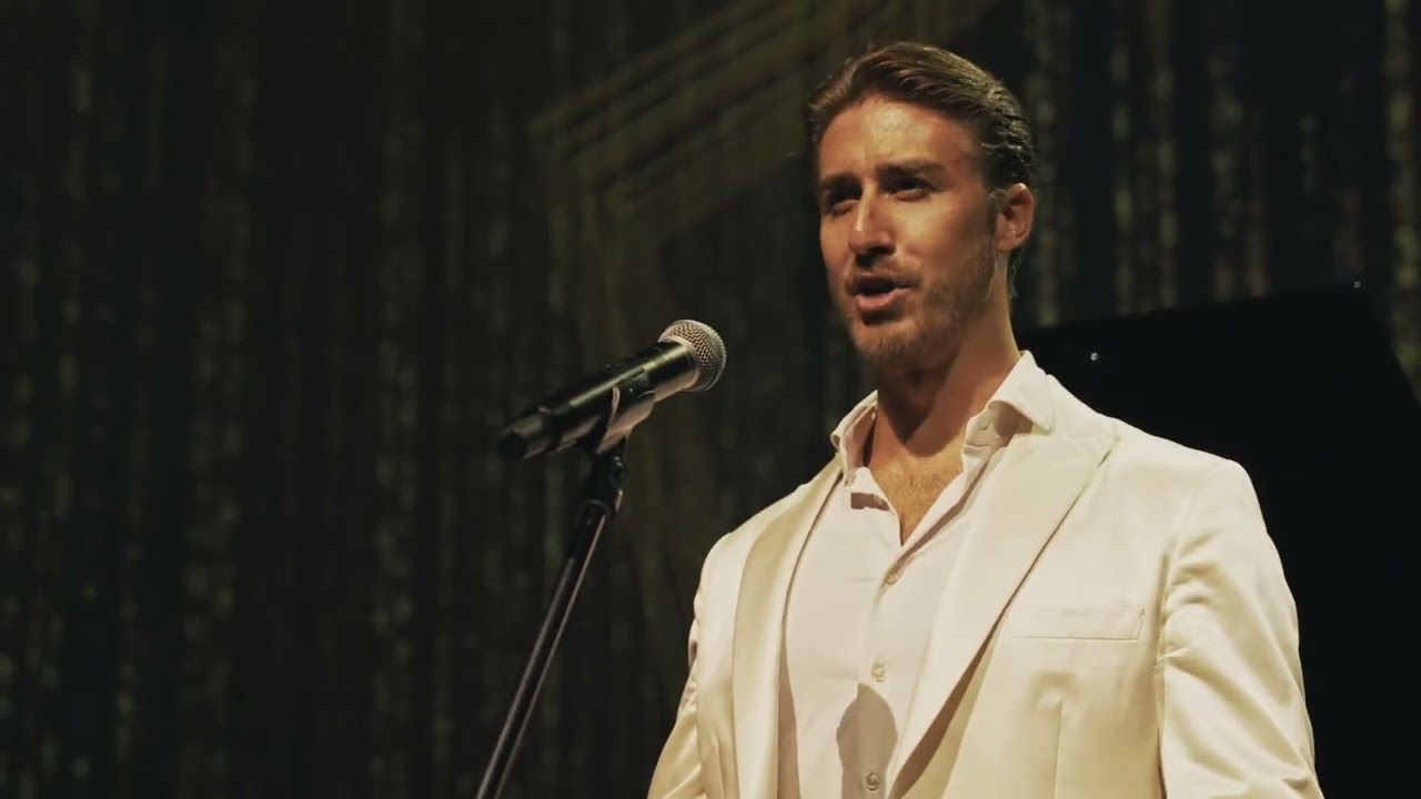 ITALIAN ROMANTIC CONCERT DUBAI #italiansinger #italiansongs #dubaievents #dubaiconcert #dubainight