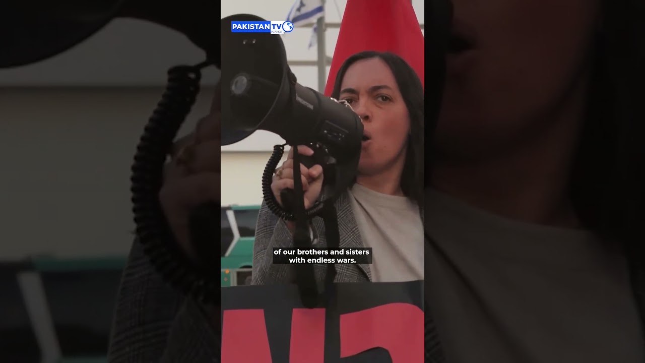 &lsquo;Stop sending our children to endless wars&rsquo;: Israelis protest against wars on Iran and Lebanon