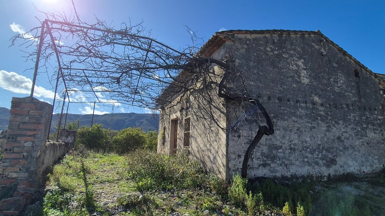 Se venden 2 casa rusticas en Villalonga 85 000€