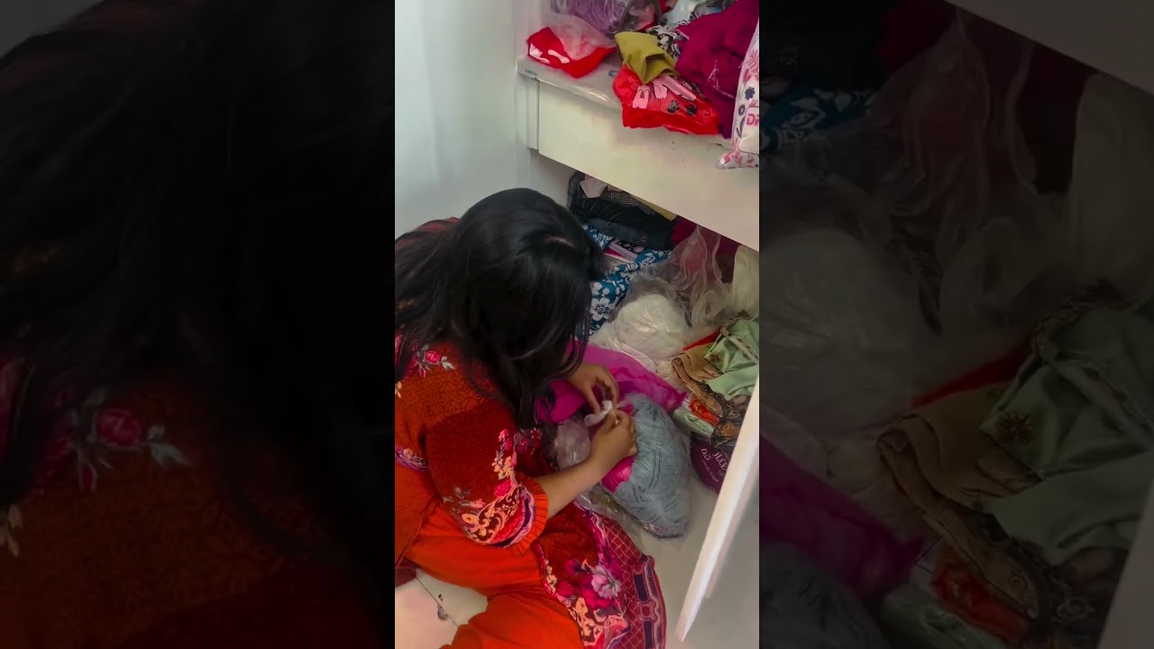 Kothao jawar age mone hoi amar kono dress nai 🙂 #kazisubah #minivlog #reels #shortsviral #trending