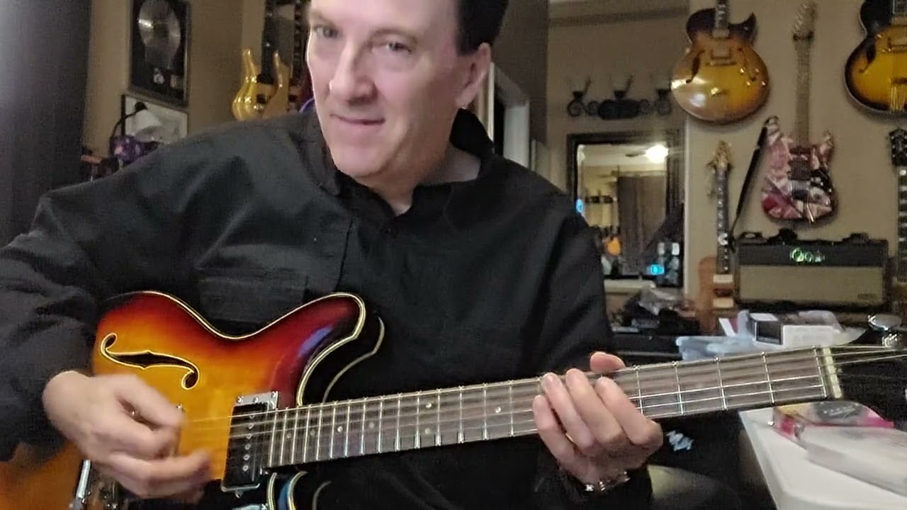 Check out this 1969 - yes, 55 years old - Yamaha SA50 hollowbody electric guitar