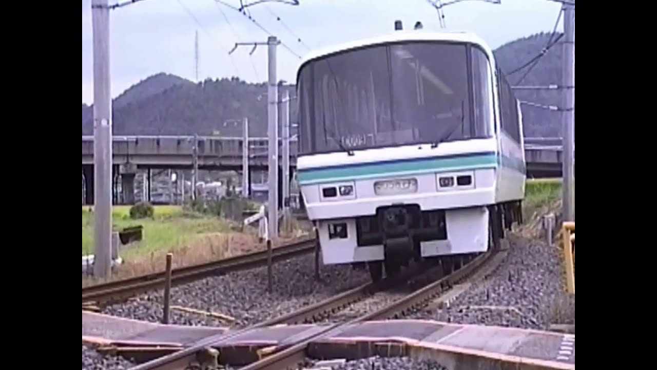 キハ58系急行土佐・213系マリンライナー・111系・121系・キハ181系・キハ185系　予讃線国分付近にて（想い出の鉄道シーン146）
