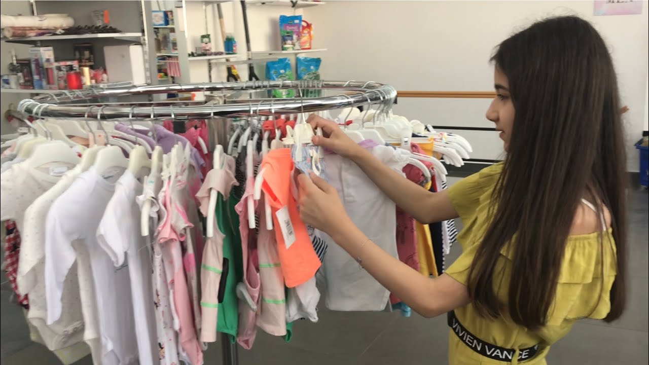فلوق غدا بالمطعم +تسوقوا معي ملابس ميلا بيبي ريبورنshopping with reborn baby Mila