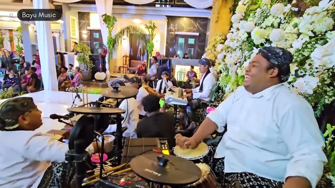 GUS DUR (PENDEKAR RAKYAT) Bayu Music Live Lamongan 🔴