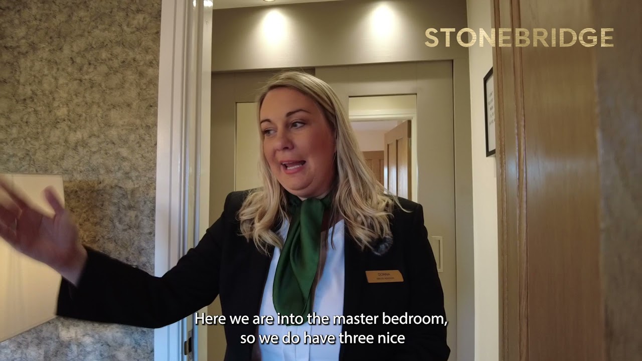 Take a tour of the beautiful Aston show home with Donna! It's certainly our dream home! Is it yours?