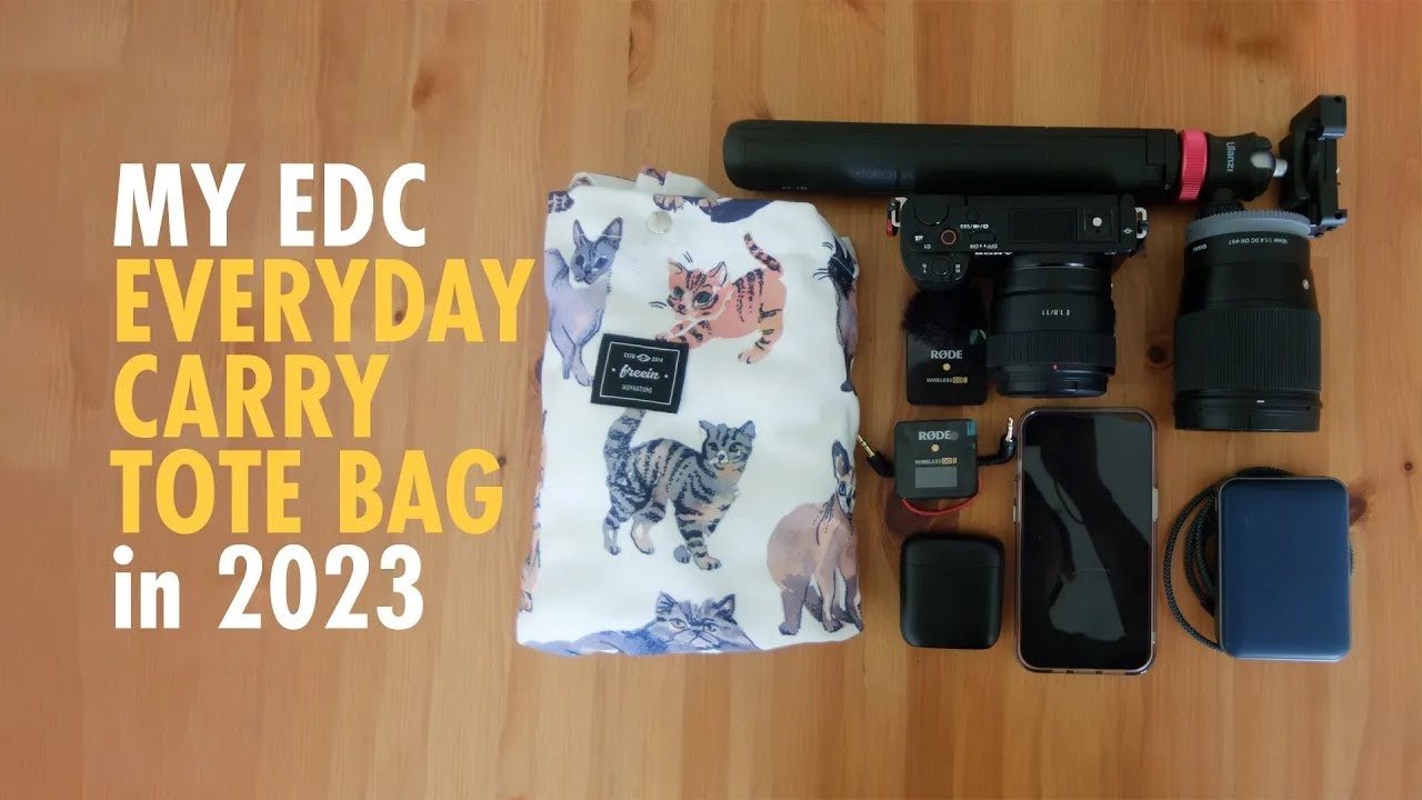 What is in my Tech Travel Tote Bag in 2023 // My Everyday Carry Tote Bag // EDC
