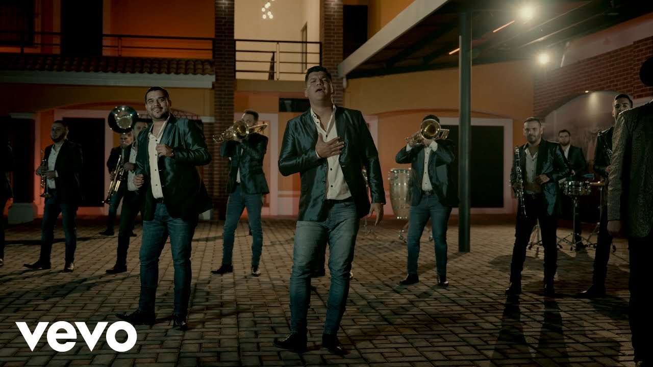 Banda Carnaval, Valentín Elizalde - Mi Virgencita