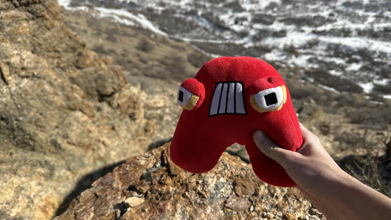 Throwing Alphabet Lore Plushies Off CLIFF