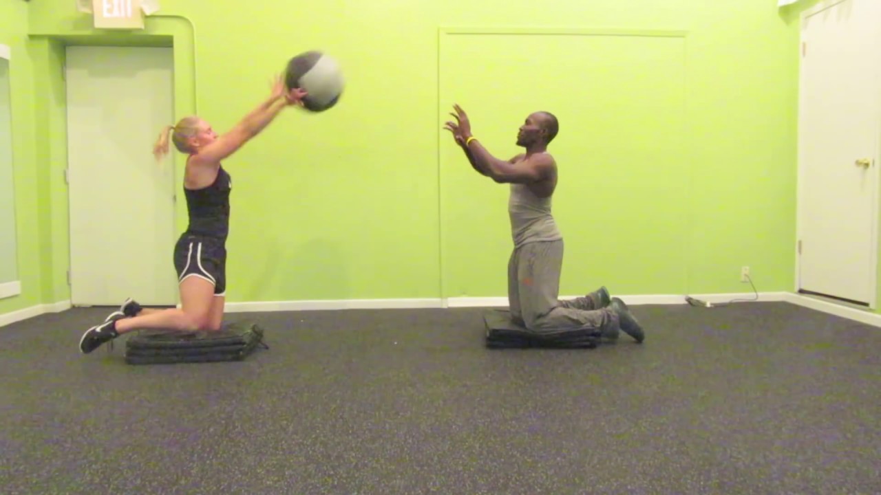 Partner Medicine ball routine dynamax ball, medicine ball Partner exercises Indoors Rear Exercises