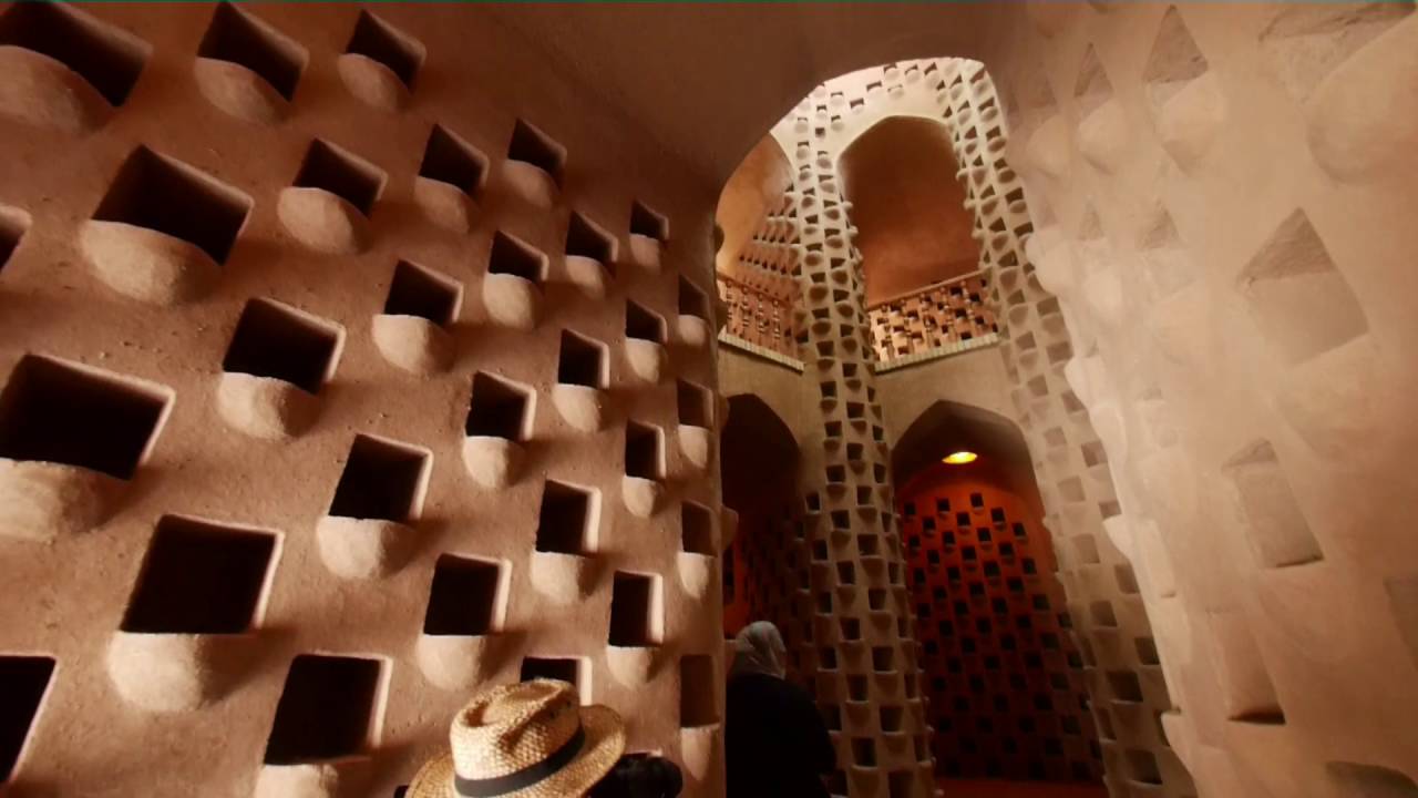 PIGEON TOWER. Meybod, Iran