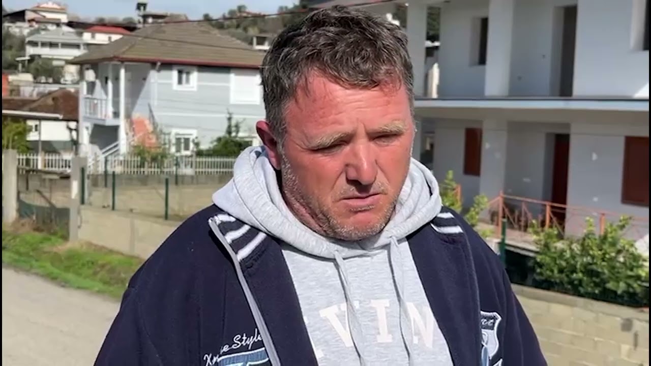 Semani del nga shtrati/ Fier, përmbyten toka në disa fshatra brenda argjinaturës