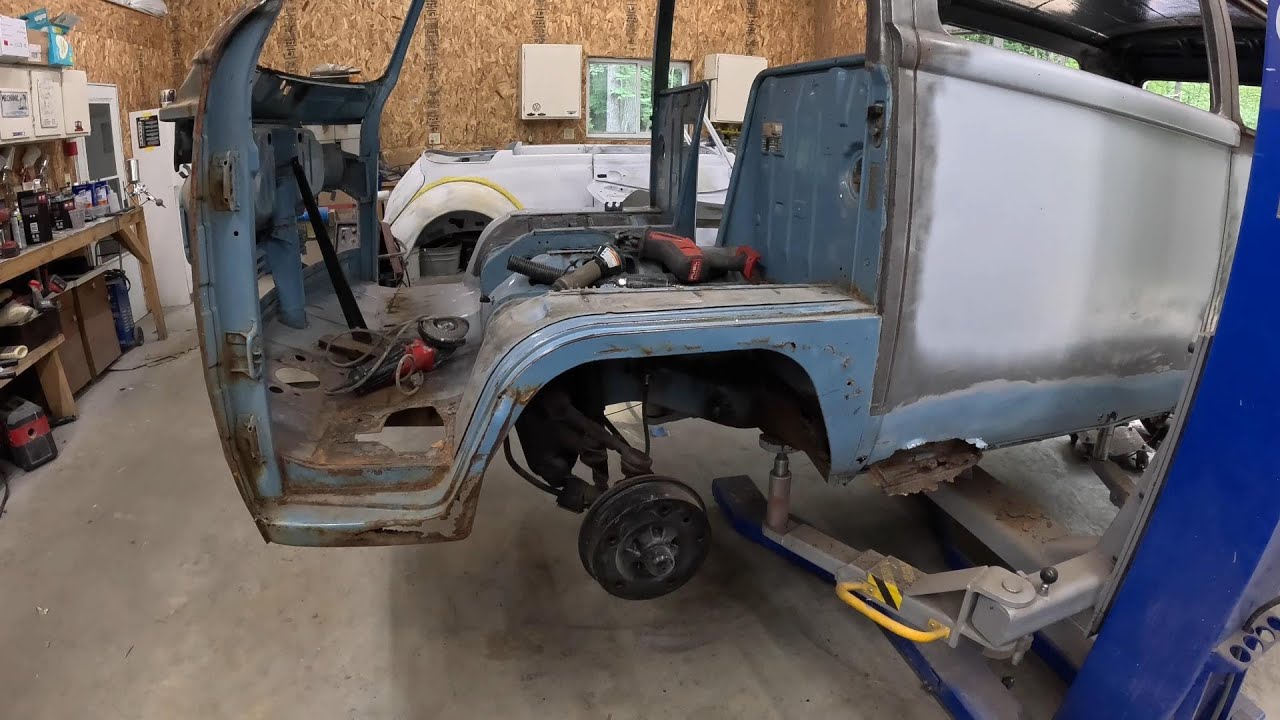 1969 VW Bus Left Dog Leg Replacement
